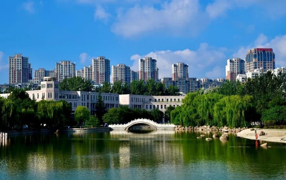 潍坊学院